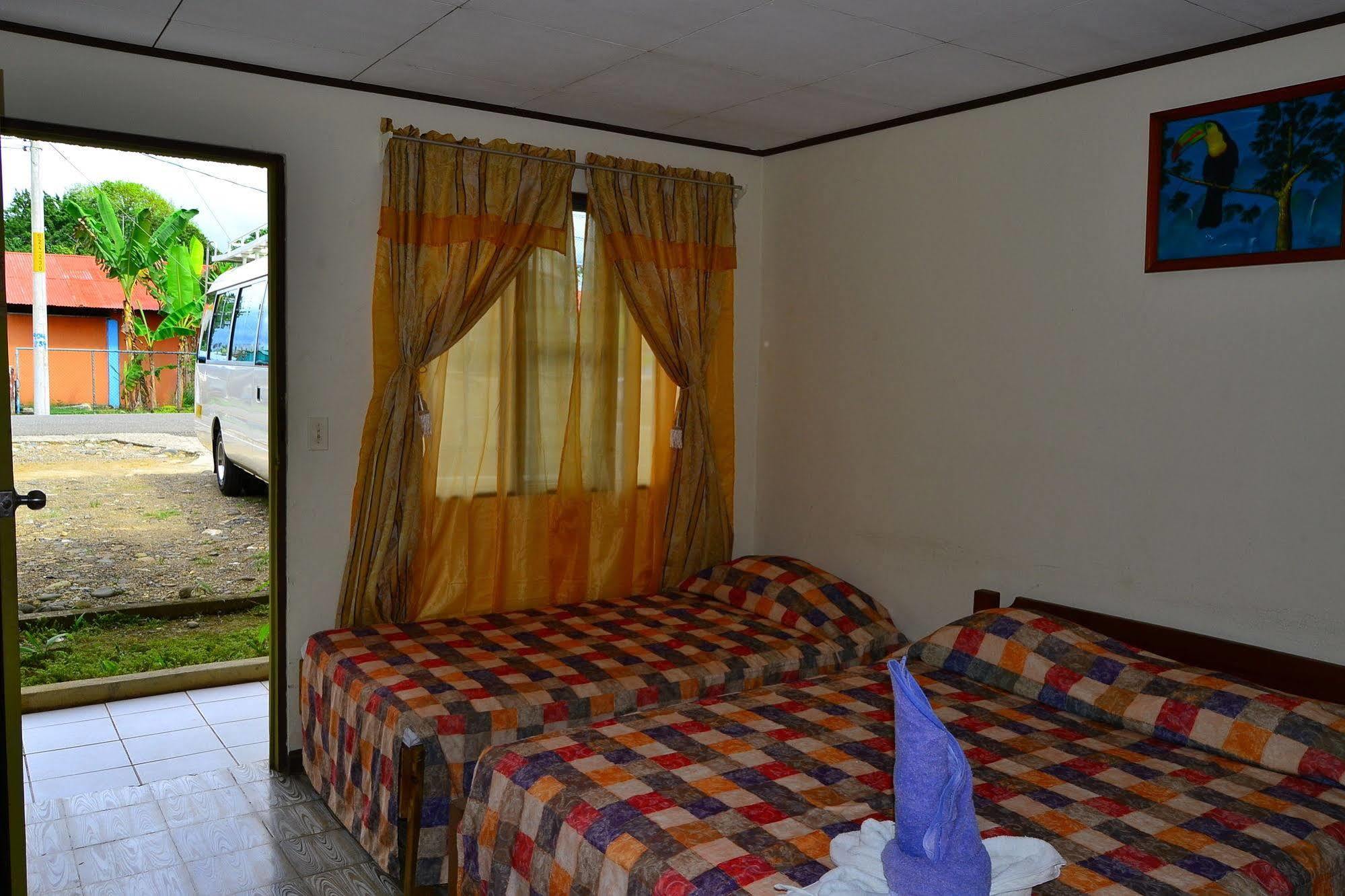 Hotel Sierpe River Eksteriør bilde